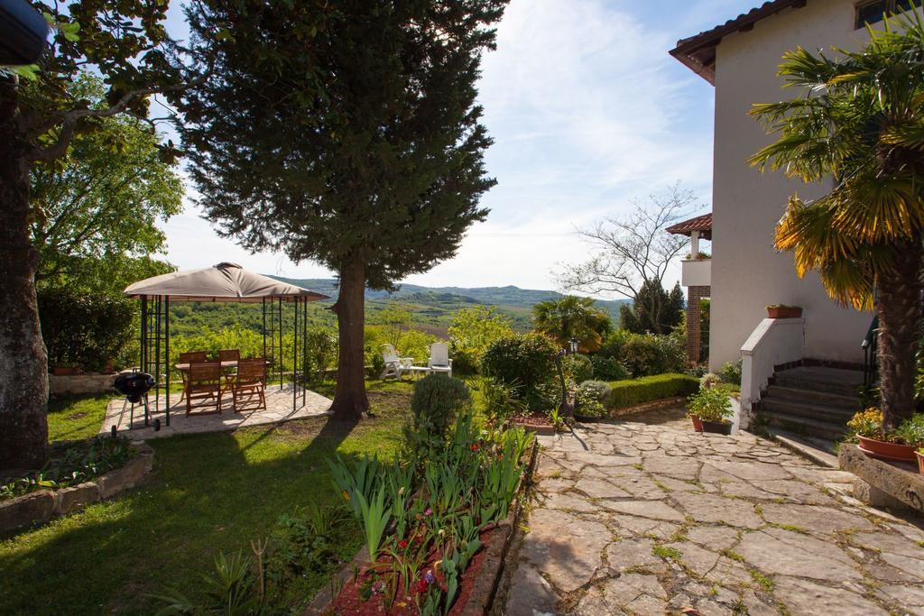 Apartments Garden Motovun Rom bilde