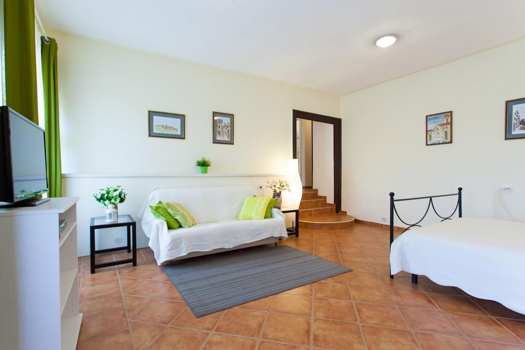 Apartments Garden Motovun Rom bilde