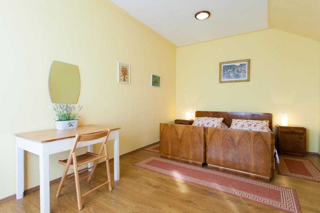 Apartments Garden Motovun Rom bilde